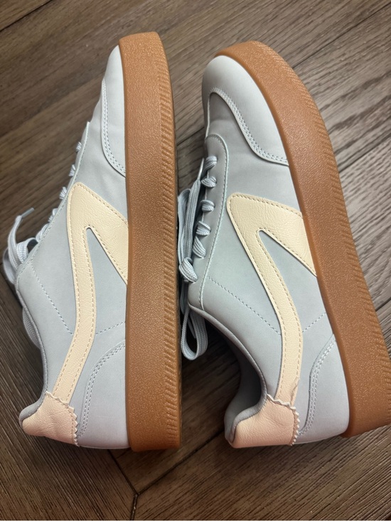 Dolce Vita Shoes - Women’s Dolce Virs Light Blue Retro Sneakers with Cream Swoosh